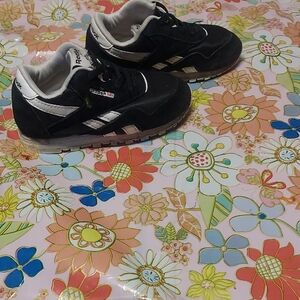 Reebok Black and White Sneakers with Chunky Sole